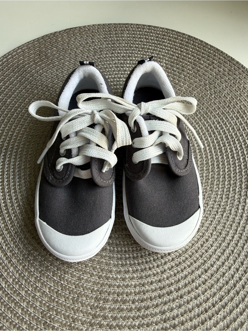 Keds Kids Canvas Lace-Up Sneakers in Black and White